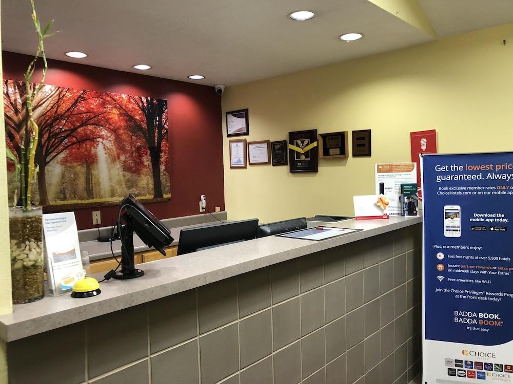 Econo Lodge Marion I-81 Ngoại thất bức ảnh