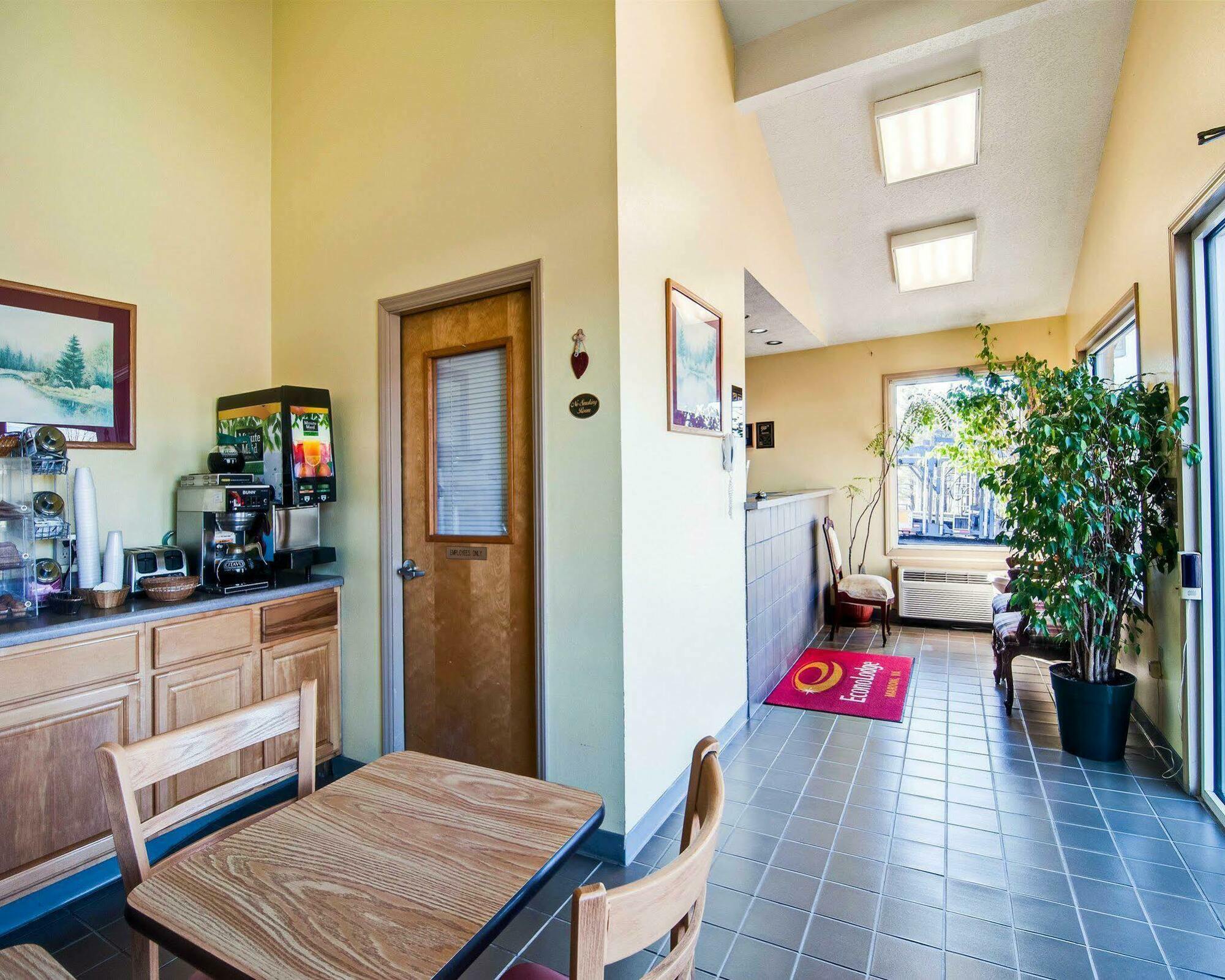 Econo Lodge Marion I-81 Ngoại thất bức ảnh